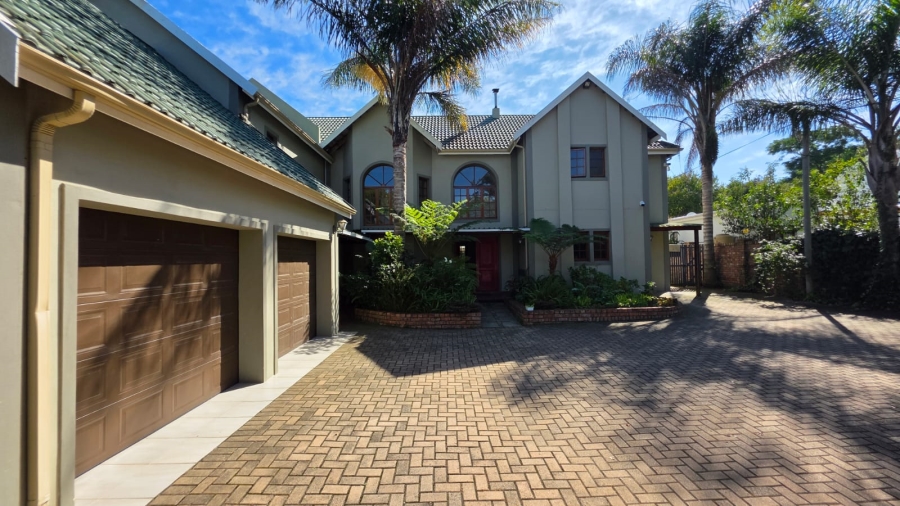 4 Bedroom Property for Sale in Heatherlands Western Cape